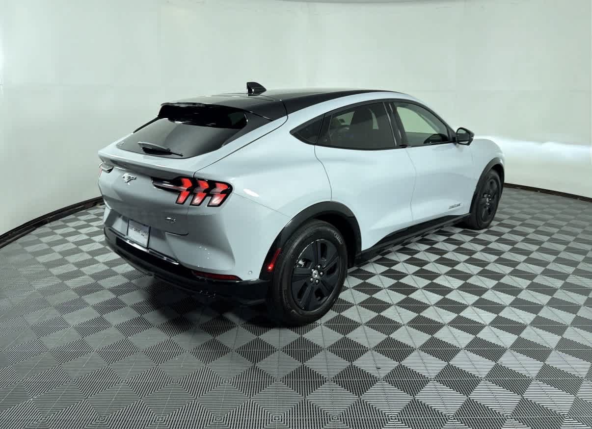 Certified 2023 Ford Mustang Mach-E California Route 1 AWD/4WD image 11