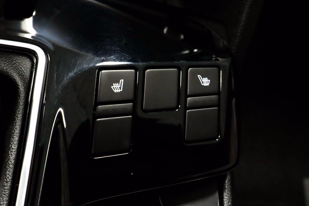 Used 2024 Kia Sportage X-Line w/ X-Line Premium Package AWD/4WD image 5