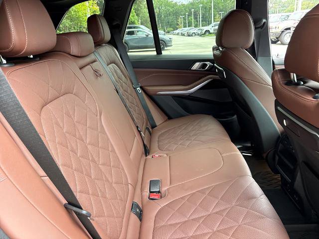 Used 2024 BMW X5 xDrive40i w/ M Sport Package AWD/4WD image 30