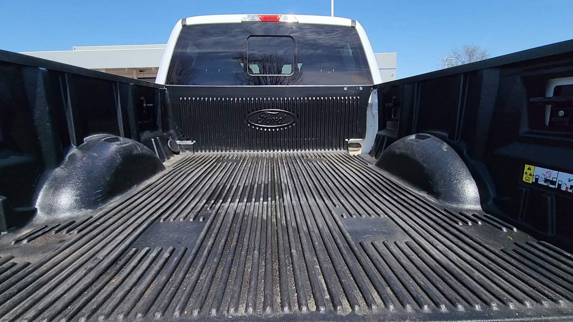 Certified 2019 Ford F150 XLT w/ Equipment Group 302A Luxury AWD/4WD image 41
