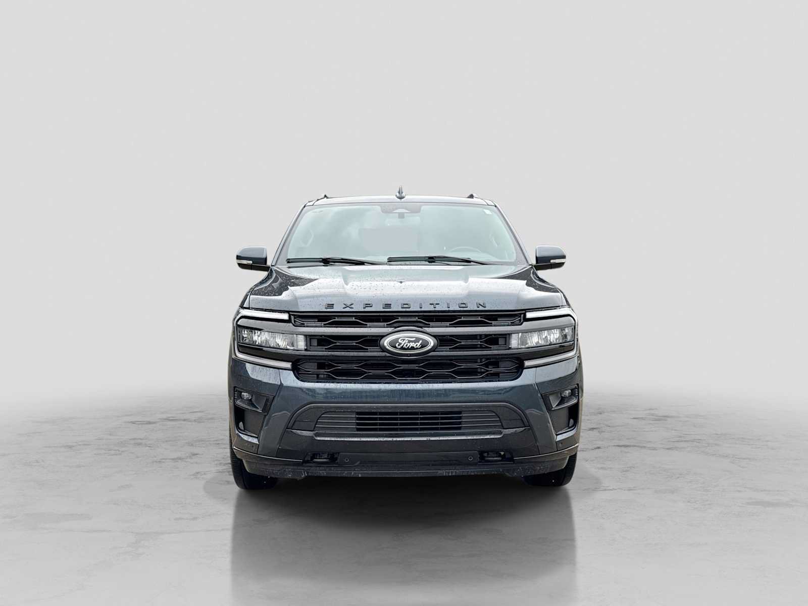 Certified 2024 Ford Expedition Limited AWD/4WD image 9