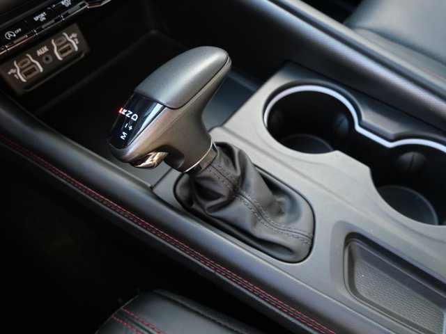Used 2024 Dodge Durango GT AWD/4WD image 26