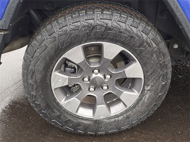 Used 2019 Jeep Wrangler Unlimited Sahara w/ Dual Top Group image 5