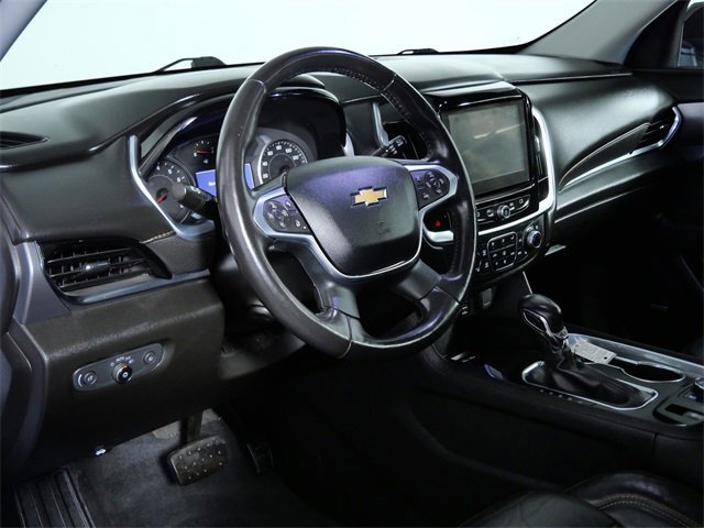 Used 2021 Chevrolet Traverse Premier w/ Redline Edition image 16