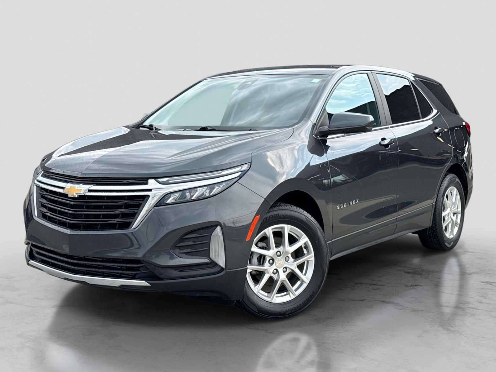 Used 2022 Chevrolet Equinox LT FWD image 1