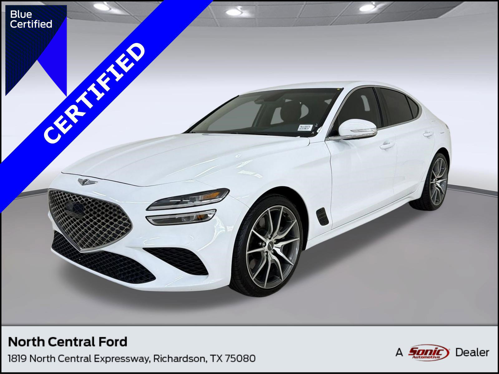 Used 2022 Genesis G70 3.3T image 1