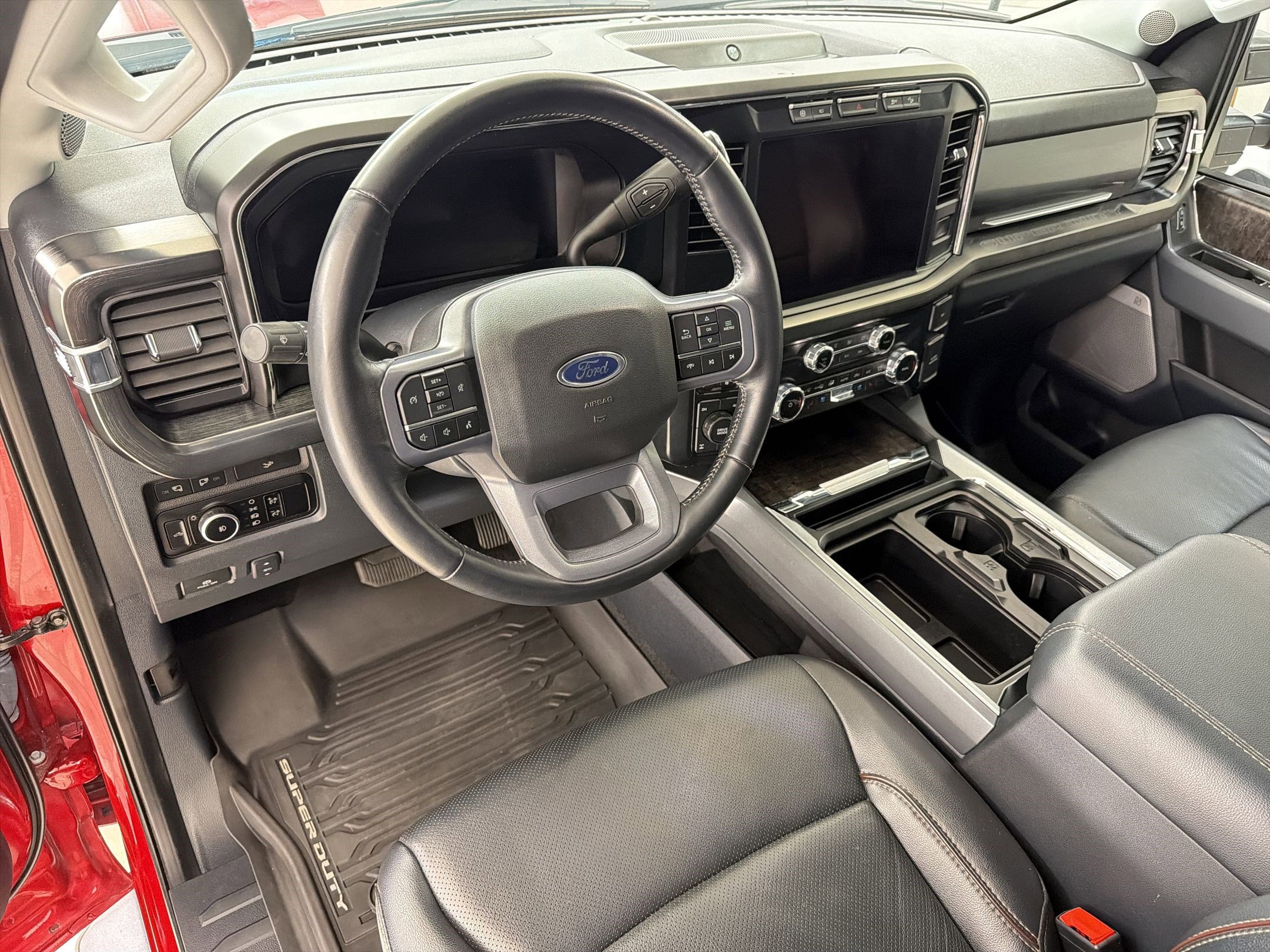 Certified 2023 Ford F250 Lariat w/ Sport Appearance Package AWD/4WD image 4