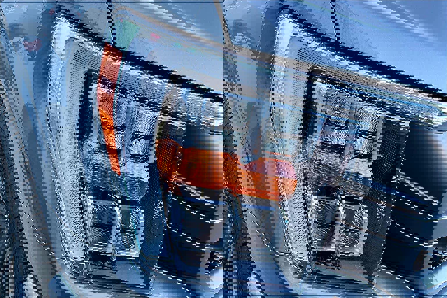 Certified 2022 Ford F150 XLT w/ Equipment Group 302A High image 26