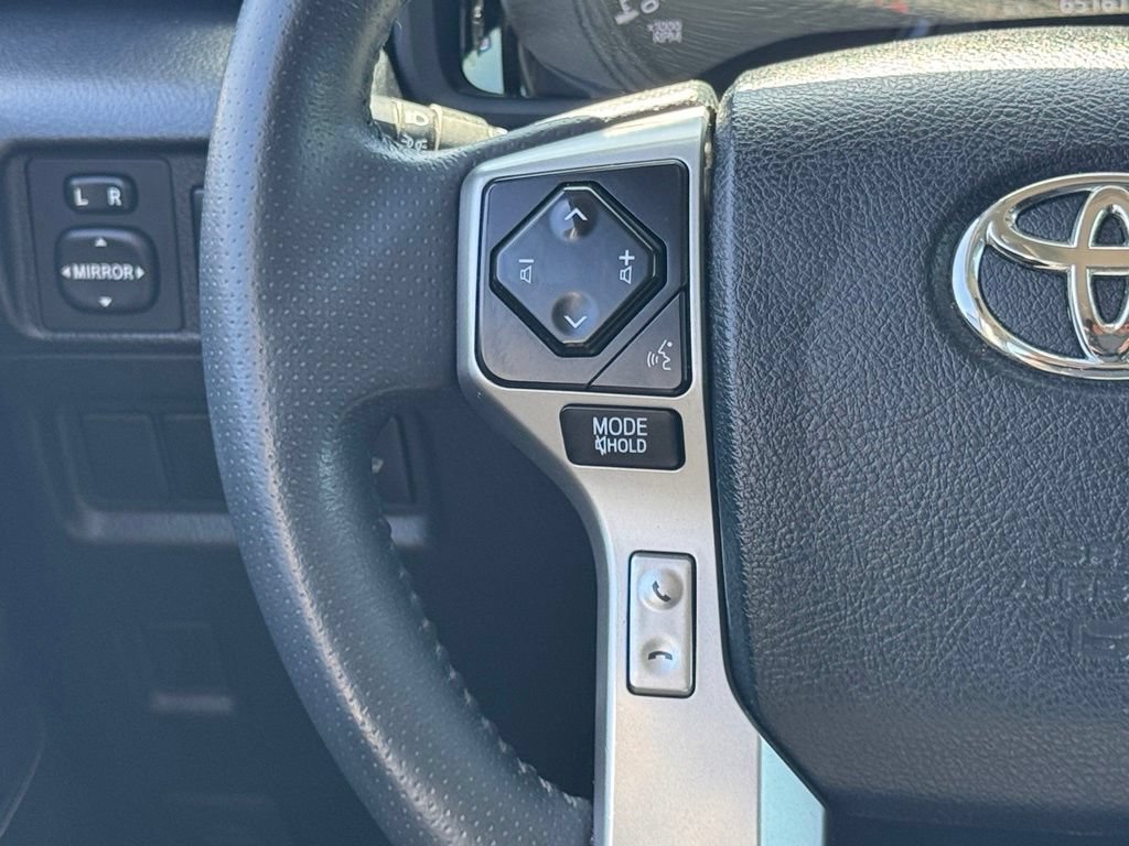 Used 2022 Toyota 4Runner SR5 RWD image 22