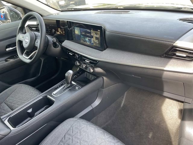 Used 2025 Nissan Kicks SV FWD image 36