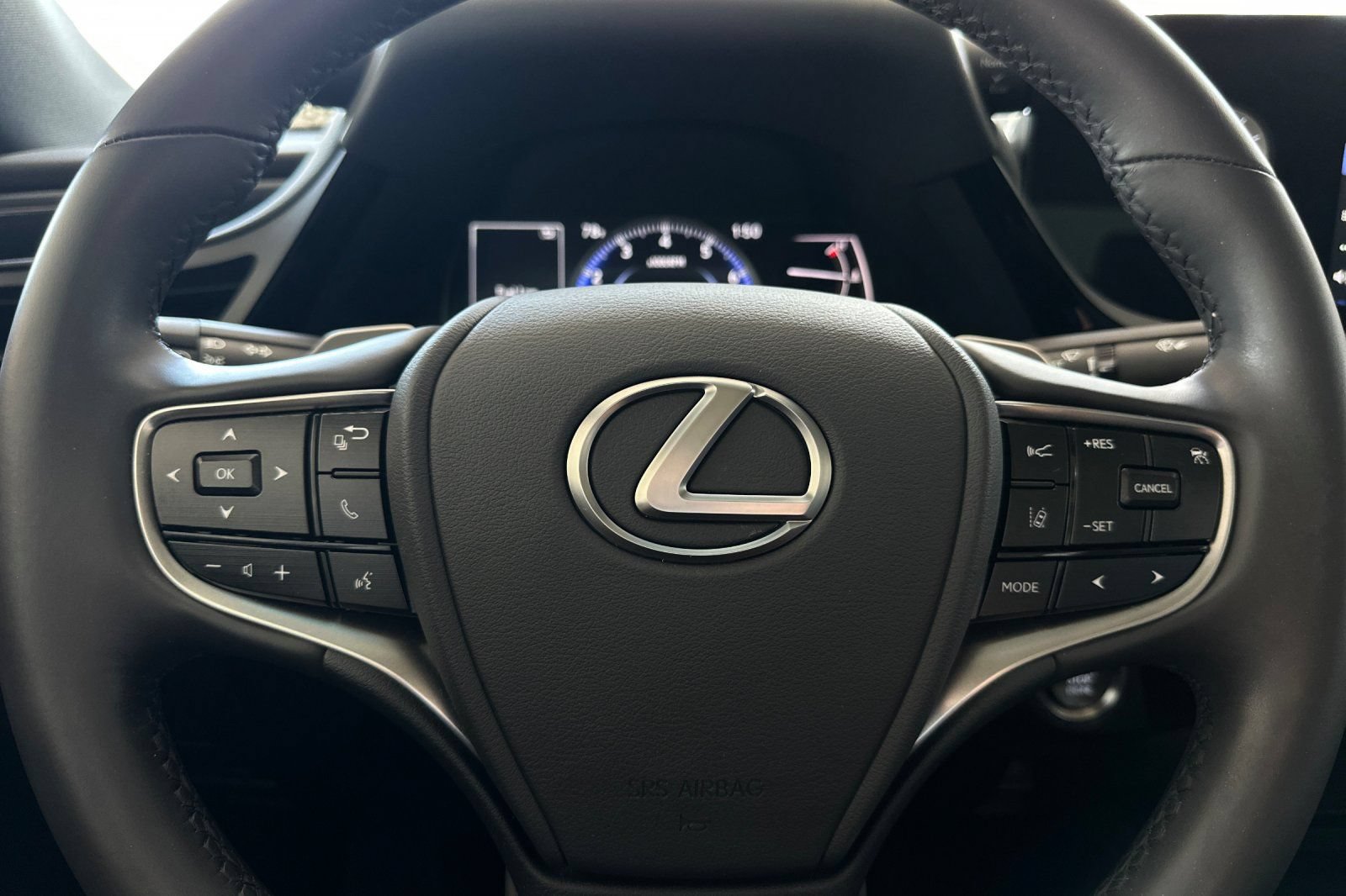 Used 2022 Lexus ES 350 w/ Accessory Package 2 FWD image 21