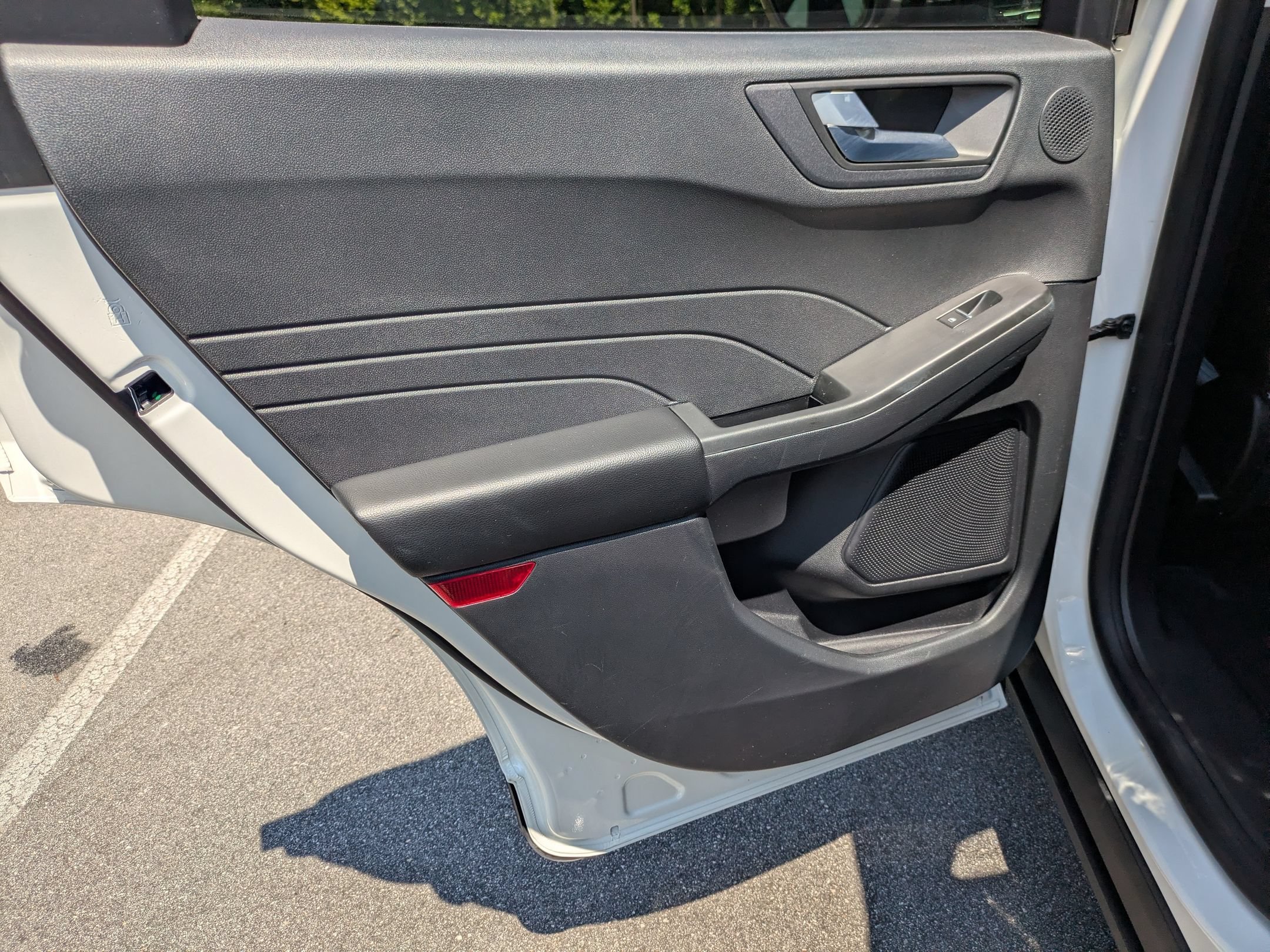 Certified 2022 Ford Escape SEL w/ Technology Package FWD image 27