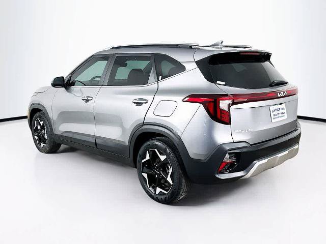Used 2024 Kia Seltos EX FWD image 4