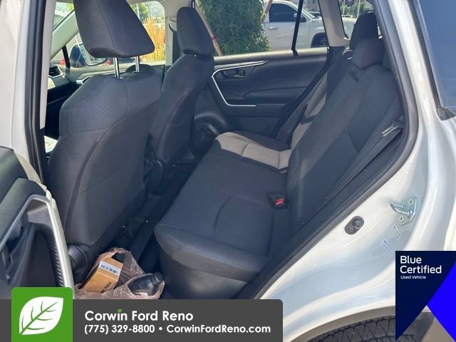 Used 2020 Toyota RAV4 LE w/ All Weather Liner Package AWD/4WD image 12