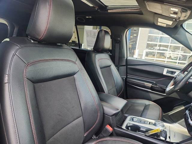 Certified 2023 Ford Explorer ST-Line w/ Class IV Trailer Tow Package AWD/4WD image 34