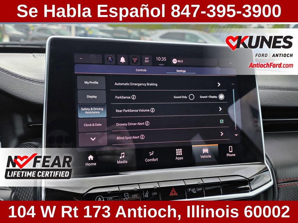 Used 2024 Jeep Compass Trailhawk AWD/4WD image 59