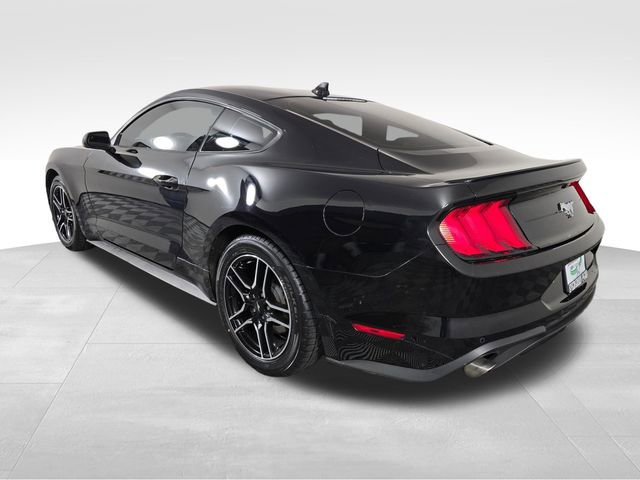 Certified 2022 Ford Mustang Premium RWD image 5