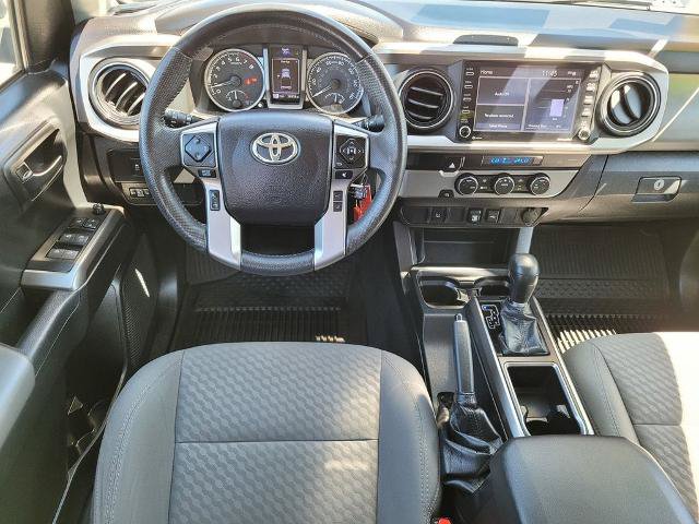 Used 2022 Toyota Tacoma SR5 RWD image 13