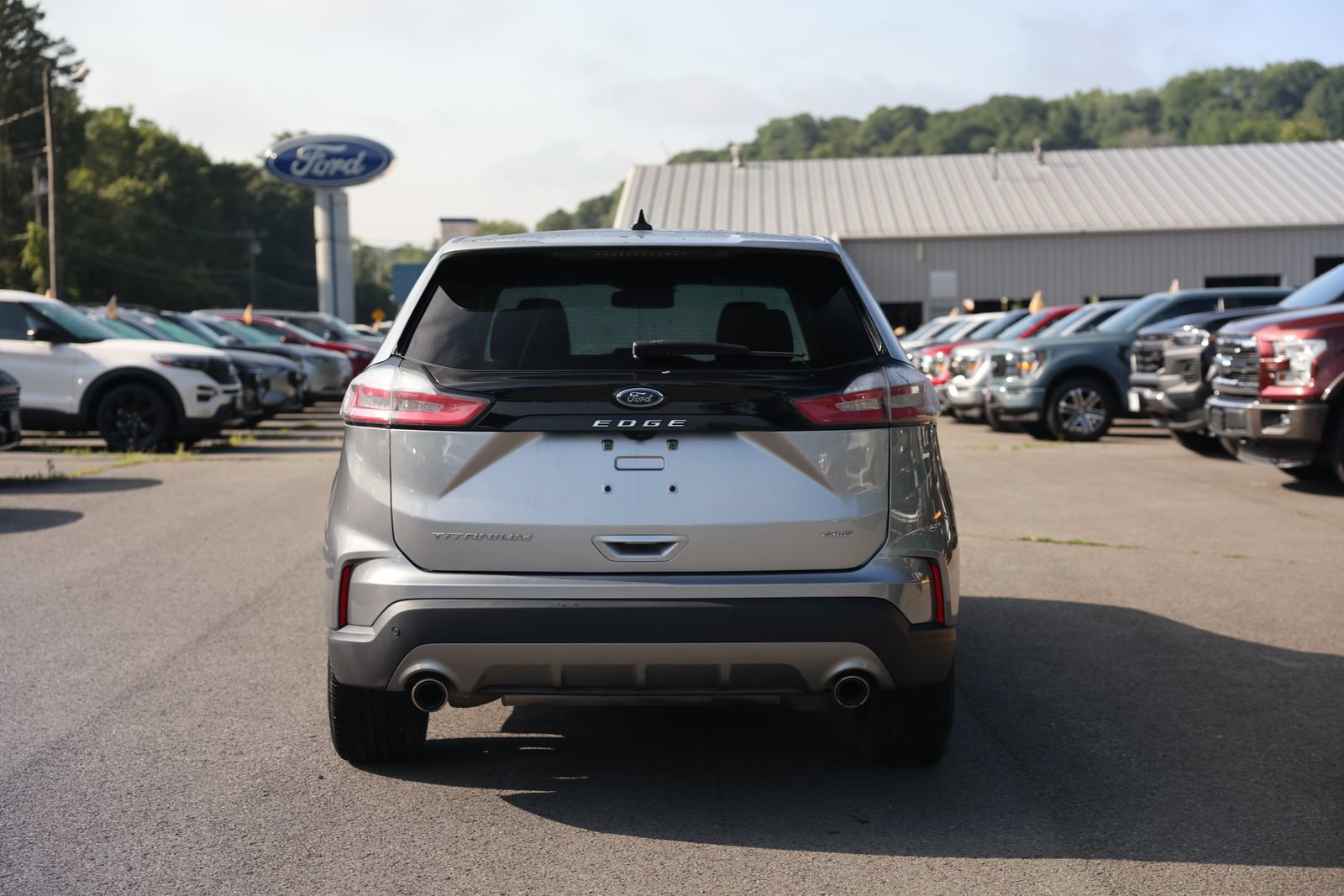 Certified 2023 Ford Edge Titanium w/ Equipment Group 301A AWD/4WD image 3