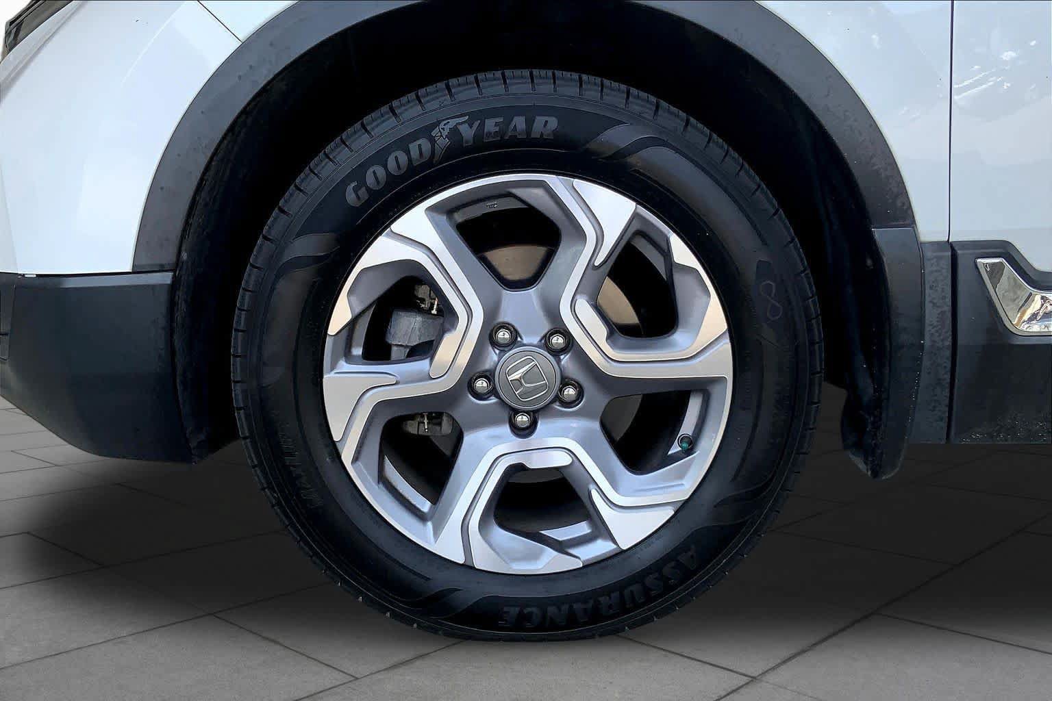 Used 2019 Honda CR-V EX-L image 11