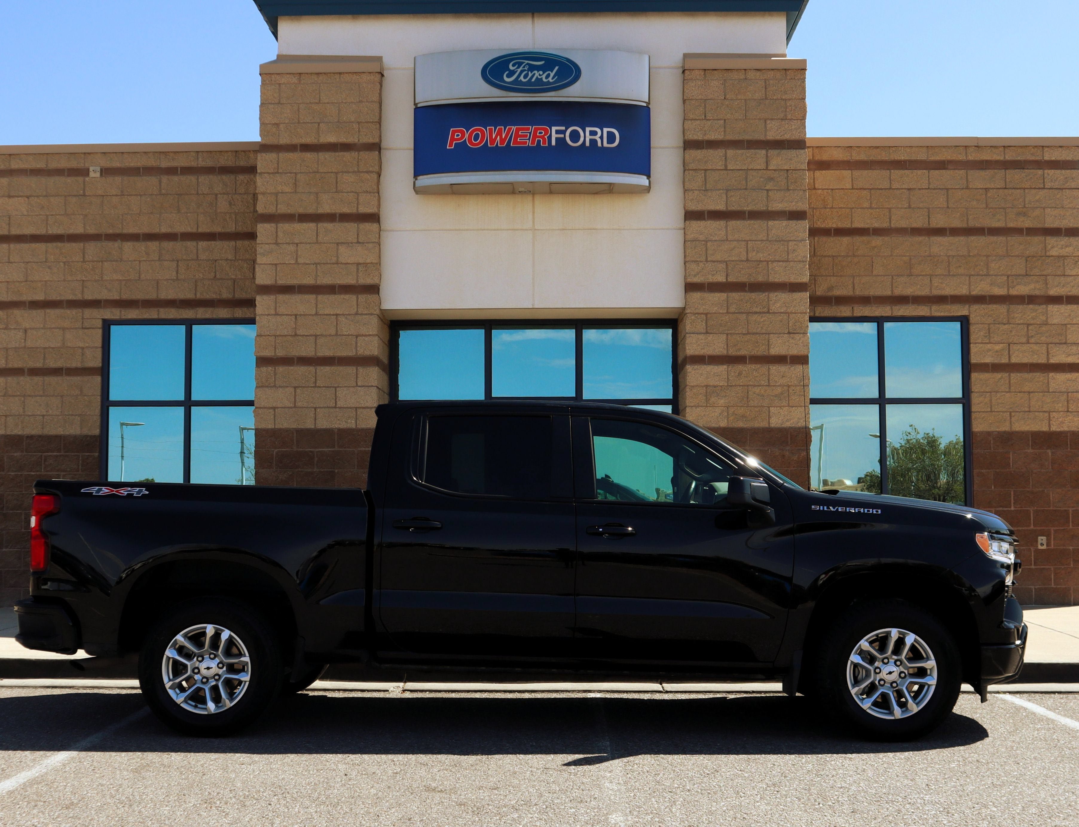 Used 2026 Chevrolet Silverado 1500 RST AWD/4WD image 5