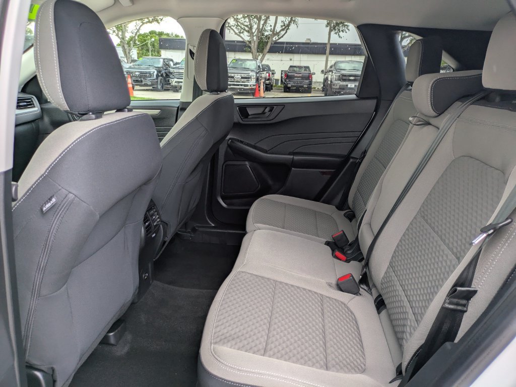 Certified 2022 Ford Escape SE FWD image 17