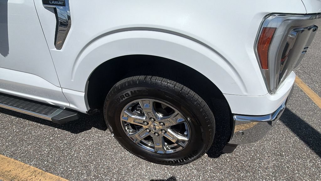 Certified 2022 Ford F150 Lariat w/ Equipment Group 502A High RWD image 10