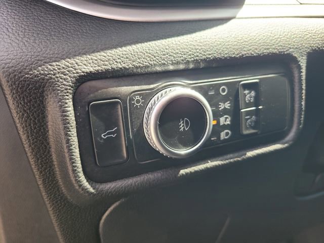 Certified 2022 Ford Explorer XLT w/ Equipment Group 202A RWD image 17