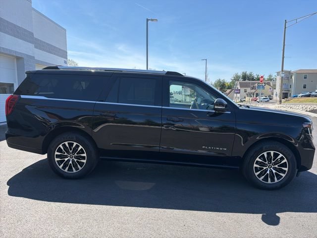 Certified 2025 Ford Expedition Max Platinum AWD/4WD image 9