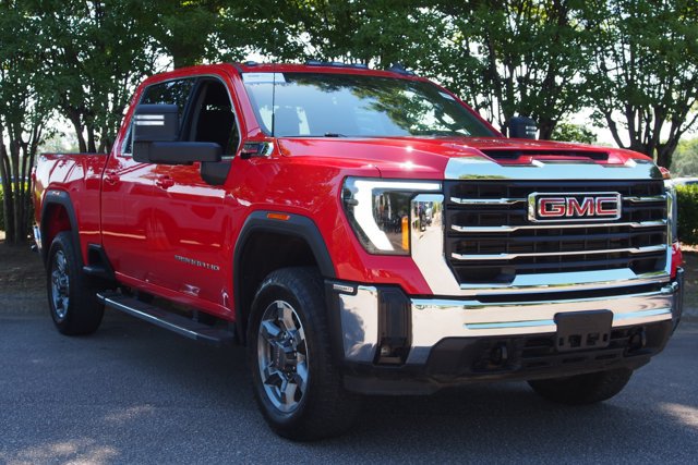 Used 2025 GMC Sierra 2500 SLE w/ Preferred Package AWD/4WD image 1