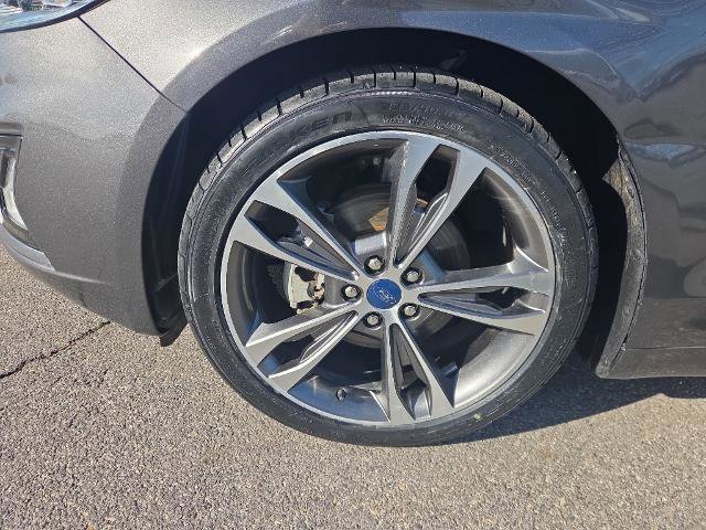 Certified 2019 Ford Fusion Titanium image 7