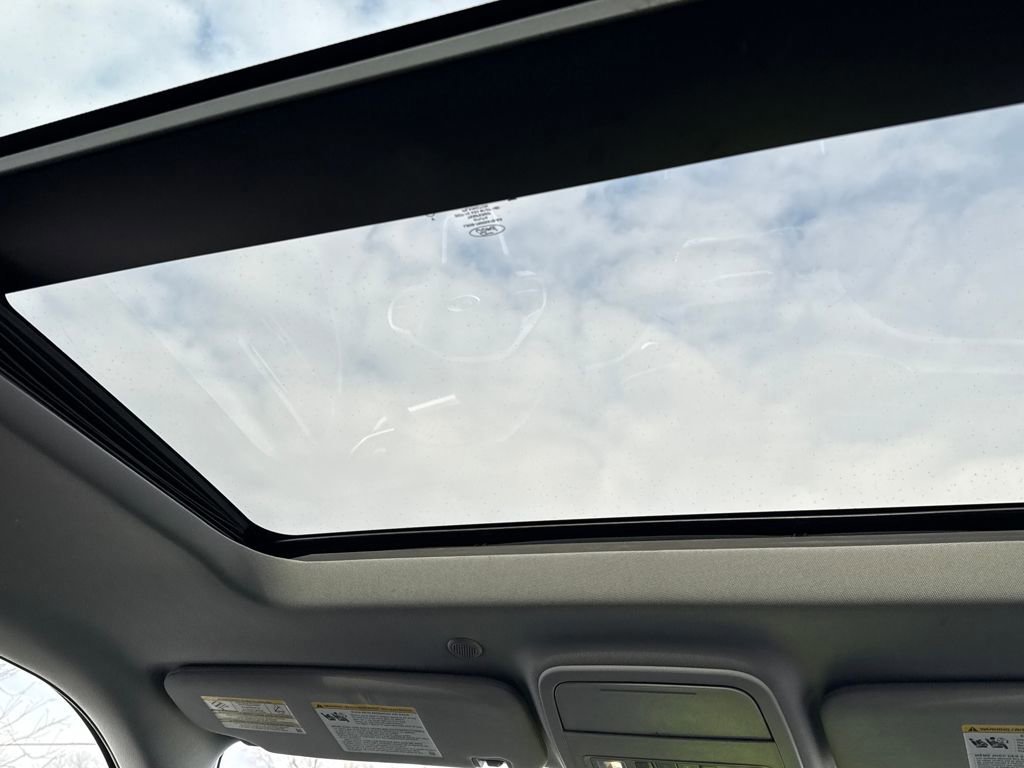 Certified 2022 Ford Explorer XLT w/ Equipment Group 202A image 13