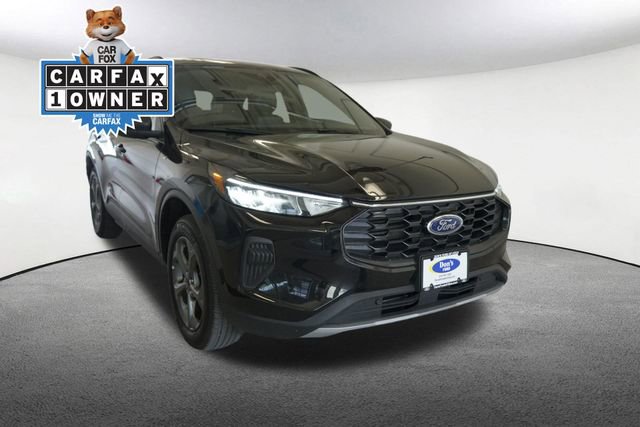 Certified 2025 Ford Escape ST-Line AWD/4WD image 17