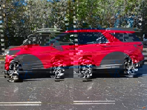 Certified 2025 Ford Explorer Platinum w/ Ultimate Package image 2