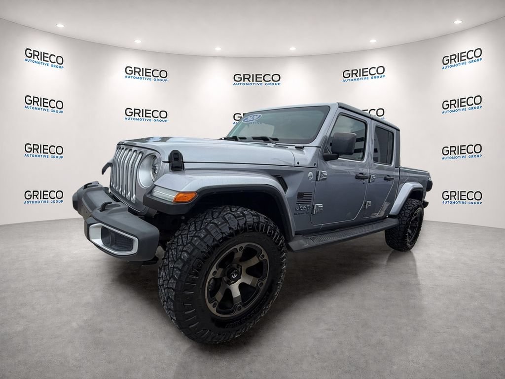 Used 2020 Jeep Gladiator Overland AWD/4WD image 3