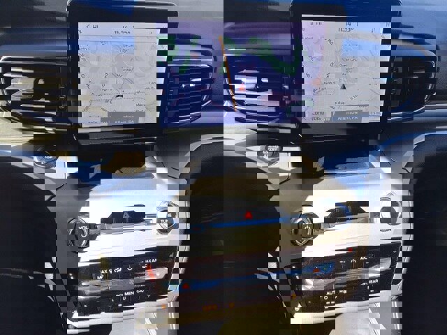 Certified 2022 Ford Explorer XLT w/ Equipment Group 202A image 13