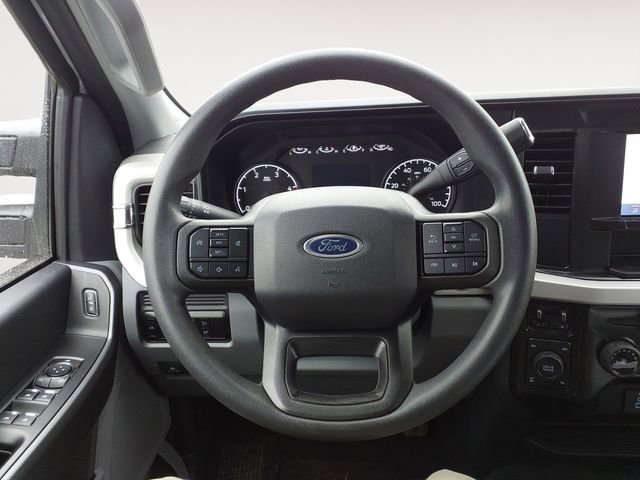 Certified 2025 Ford F250 XLT w/ FX4 Off-Road Package AWD/4WD image 12