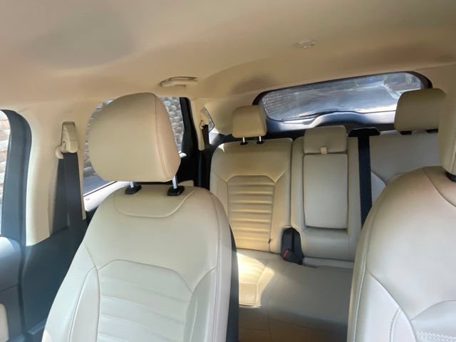 Certified 2017 Ford Edge SEL w/ Equipment Group 201A FWD image 13
