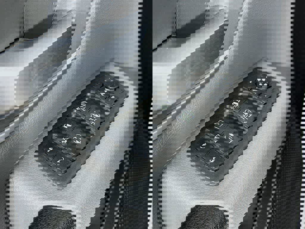 Used 2023 RAM 1500 Big Horn image 29