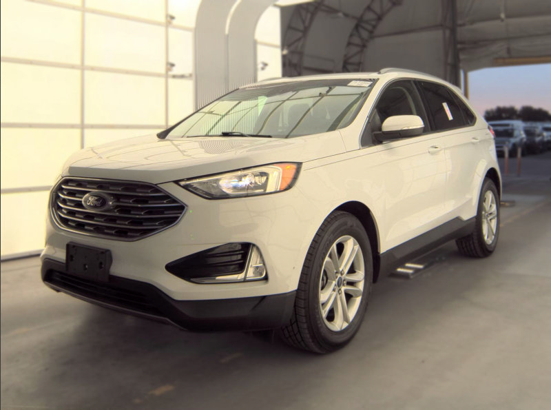 Certified 2020 Ford Edge SEL FWD image 3
