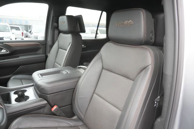 Used 2024 Chevrolet Tahoe High Country image 10