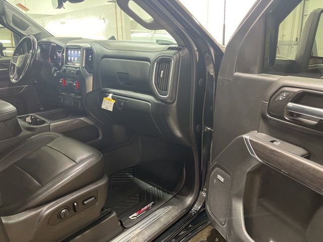 Used 2020 Chevrolet Silverado 2500 LTZ w/ LTZ Plus Package image 22