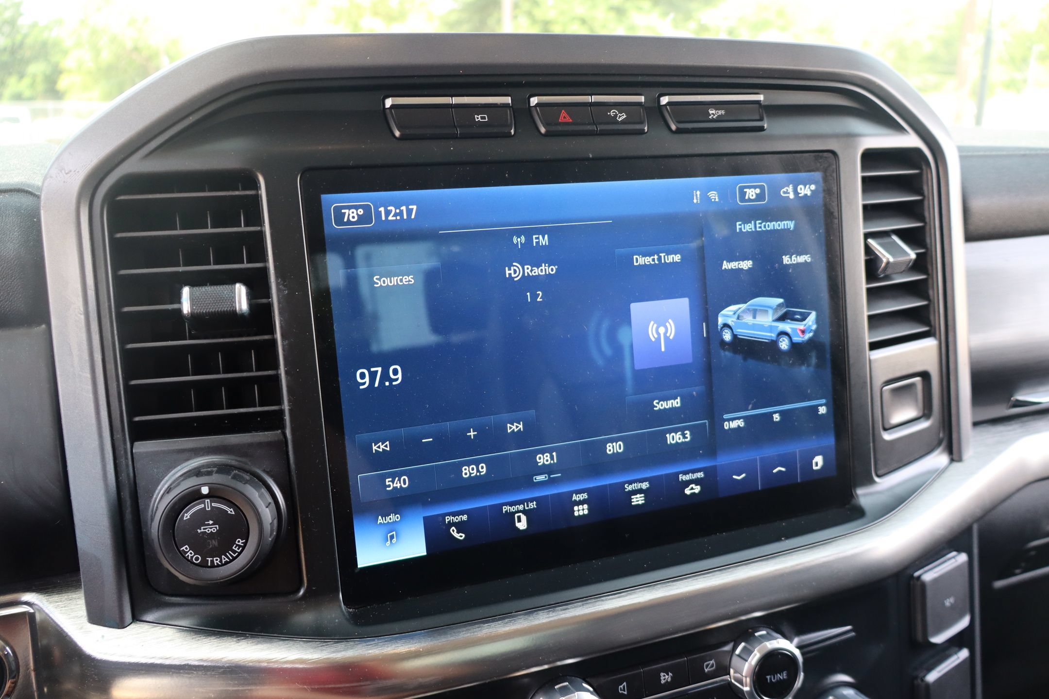Certified 2022 Ford F150 Lariat AWD/4WD image 22