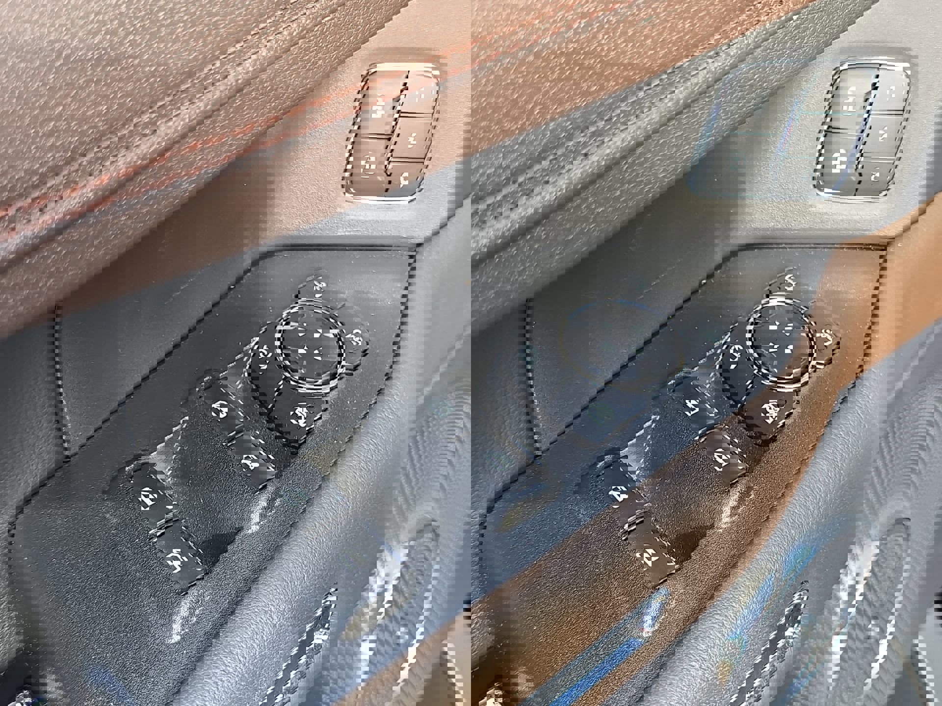 Certified 2020 Ford Expedition Max King Ranch w/ Cargo Package image 13