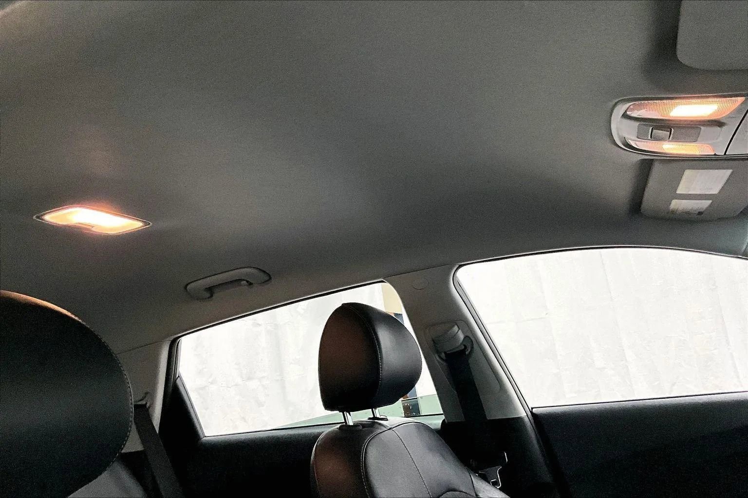 Used 2018 Kia Niro EX w/ Option Group 020 image 21