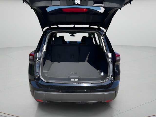 Used 2026 Nissan Rogue S AWD/4WD image 14