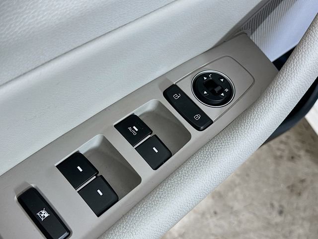 Used 2018 Hyundai Sonata SEL w/ Tech Package 02 image 8