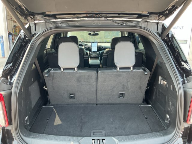 Certified 2024 Ford Explorer ST w/ Technology Package AWD/4WD image 20