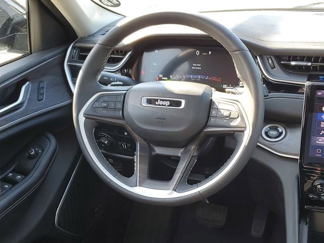 Used 2023 Jeep Grand Cherokee 4WD 4xe image 28