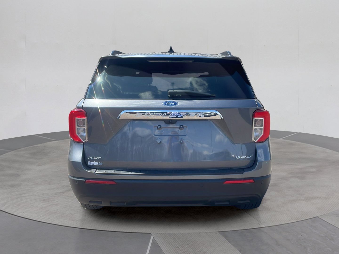 Certified 2023 Ford Explorer XLT AWD/4WD image 6